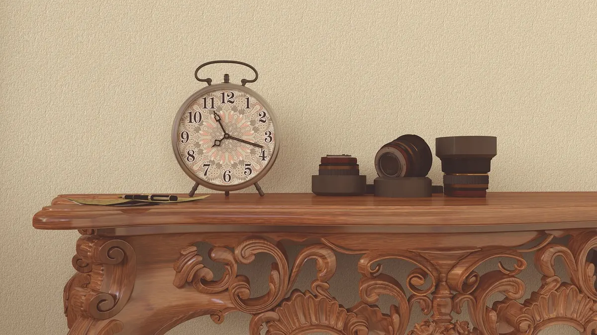 A Beginner's Guide to Mixing Vintage and New Home Decor in Elmwood